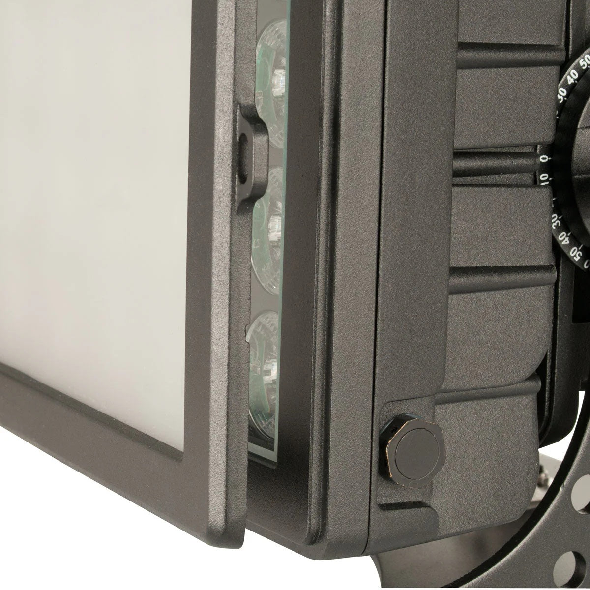 38303_ADJ-32-Hex-Panel-IP-Multi-Effects-Fixture_ALT10sqr