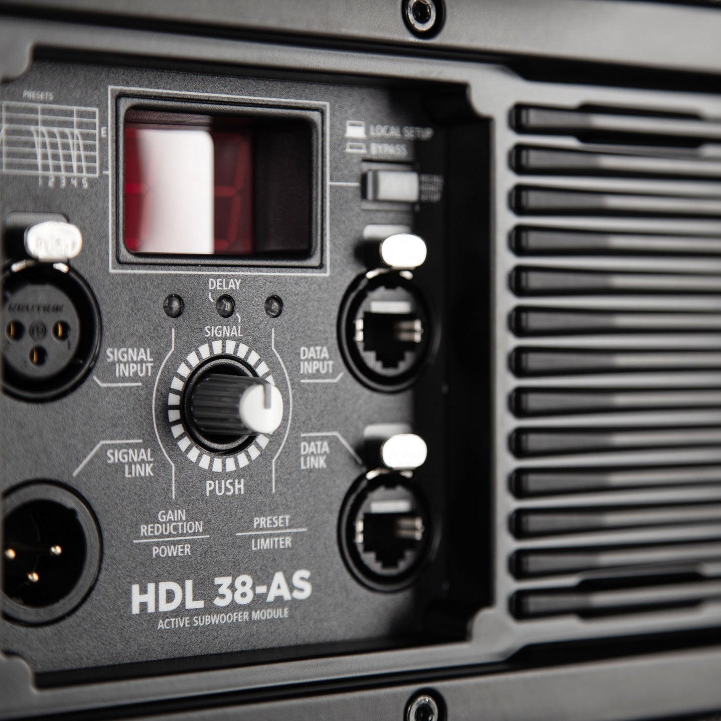 RCF HDL 38-AS Flyable Powered Subwoofer