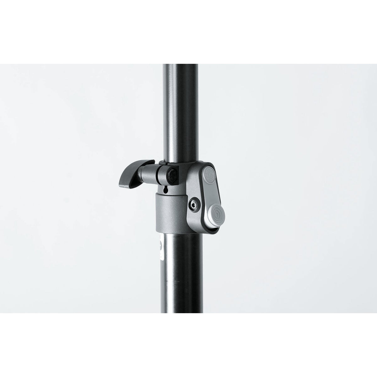 21435 speaker stand height adjustment clamp close-up with grey quick-release lever and tightening knob on telescopic pole, K&M