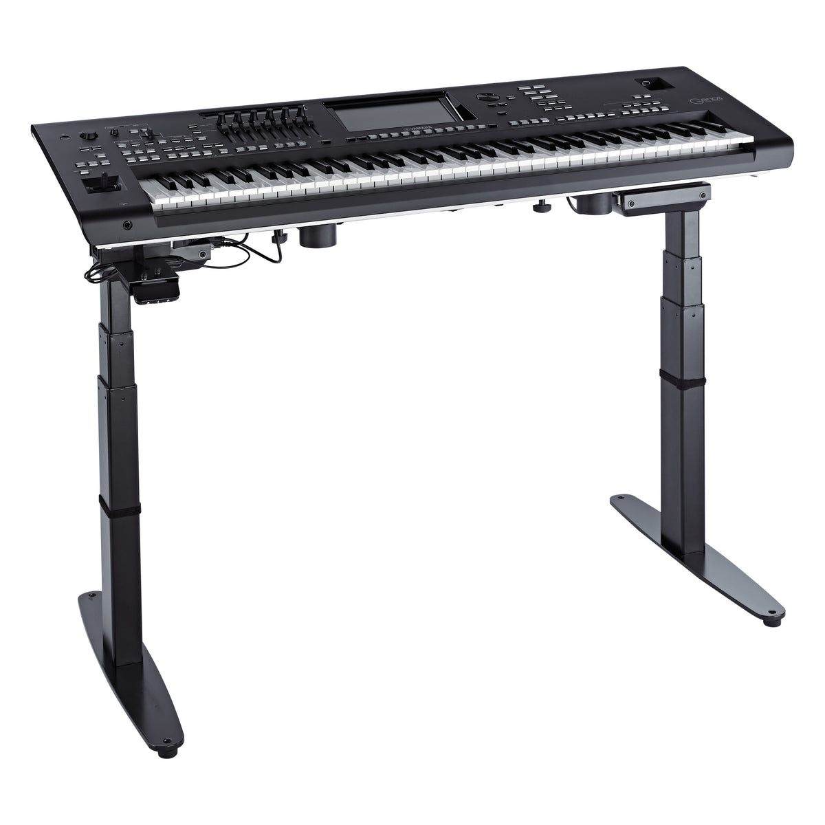 18800 Omega-E supporting a Yamaha Genos arranger keyboard with the frame at mid height, K&M