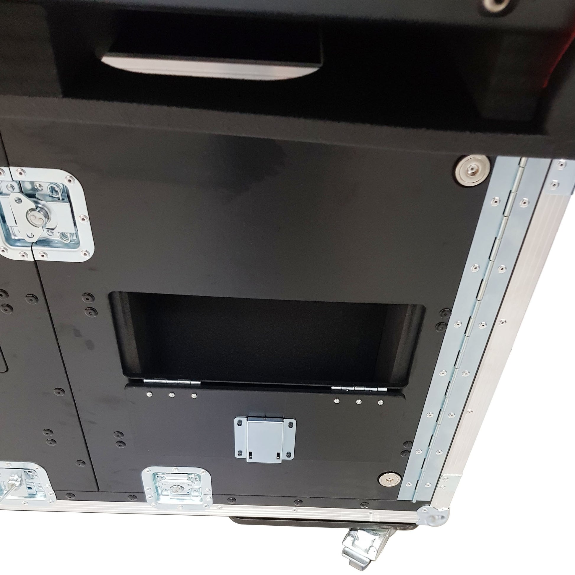 45930_ProX-Flip-Ready-Hydraulic-Console-Case-For-Digital-Audio-Consoles-_-Midas-M32-_-None-_-Fixed_ALT14sqr