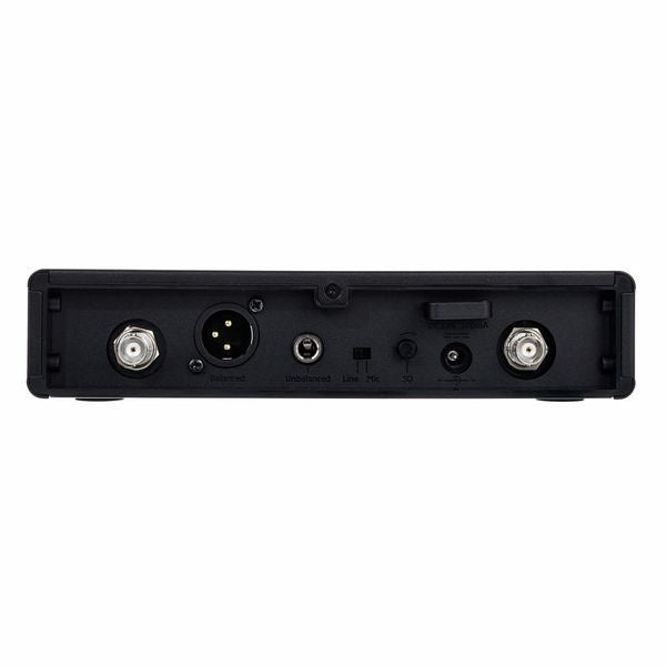 Sennheiser XSW 2-835 UHF Wireless Handheld Microphone System