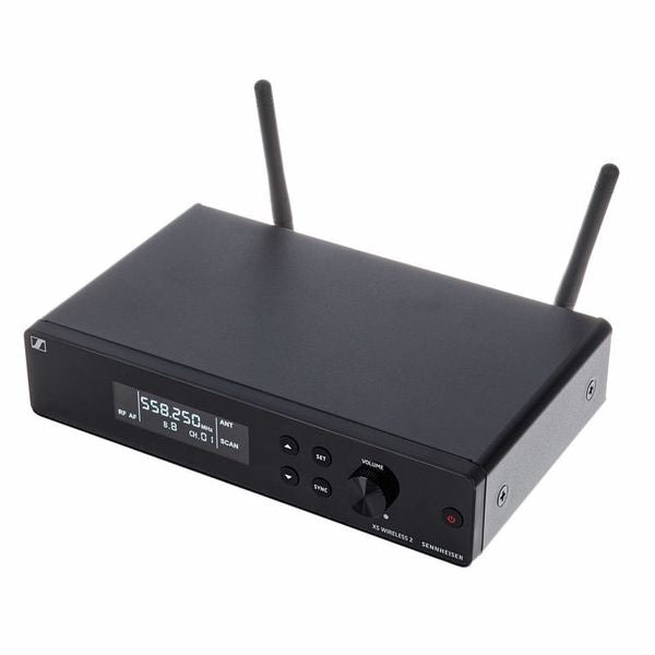 Sennheiser XSW 2-865 Wireless Handheld Microphone System