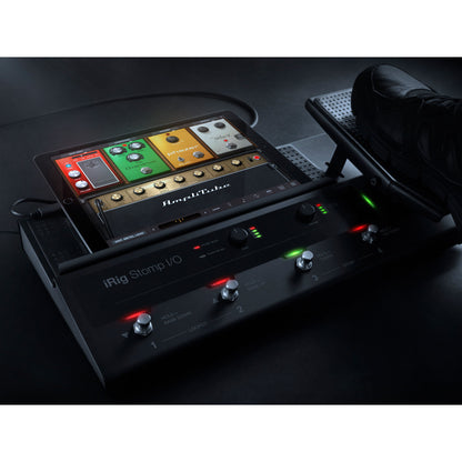 IK Multimedia iRig Stomp I/O Pedalboard Controller lifestyle 1