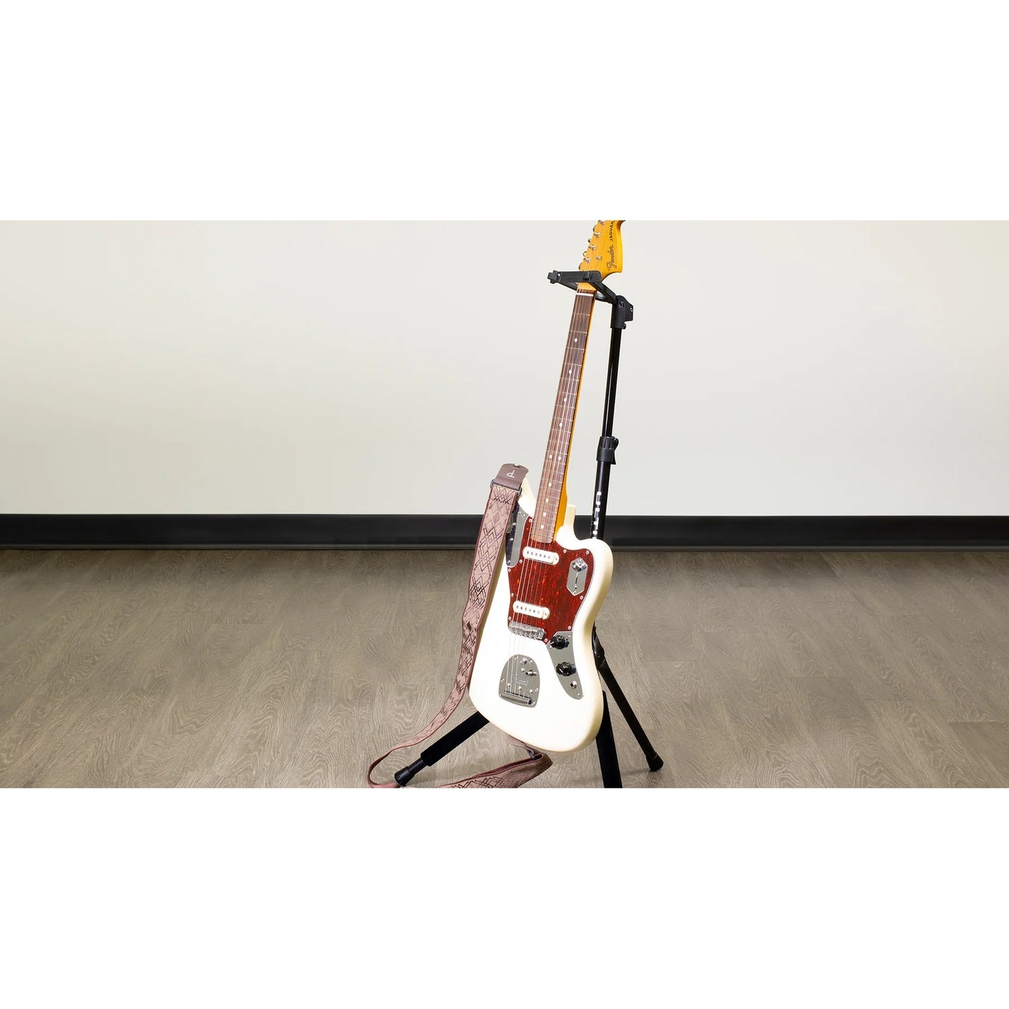 59644_Ultimate-Support-GS-100+-Genesis-Series-Plus-Hanging-Guitar-Stand_ALT16sqr