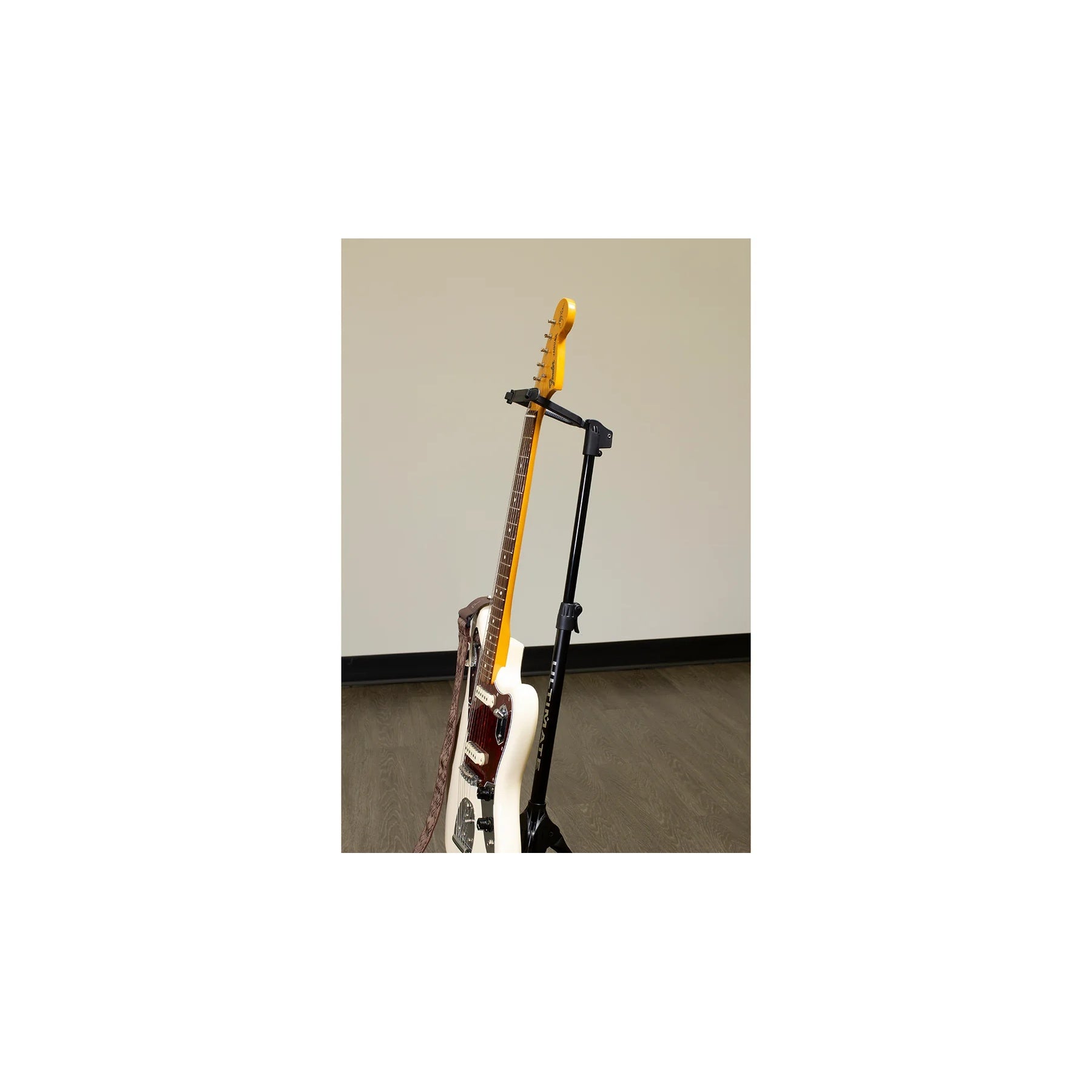 59644_Ultimate-Support-GS-100+-Genesis-Series-Plus-Hanging-Guitar-Stand_ALT17sqr