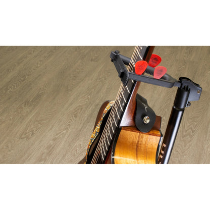 59646_Ultimate-Support-GS-200+-Genesis-Series-Plus-Guitar-Stand-With-Locking-Legs_ALT28sqr