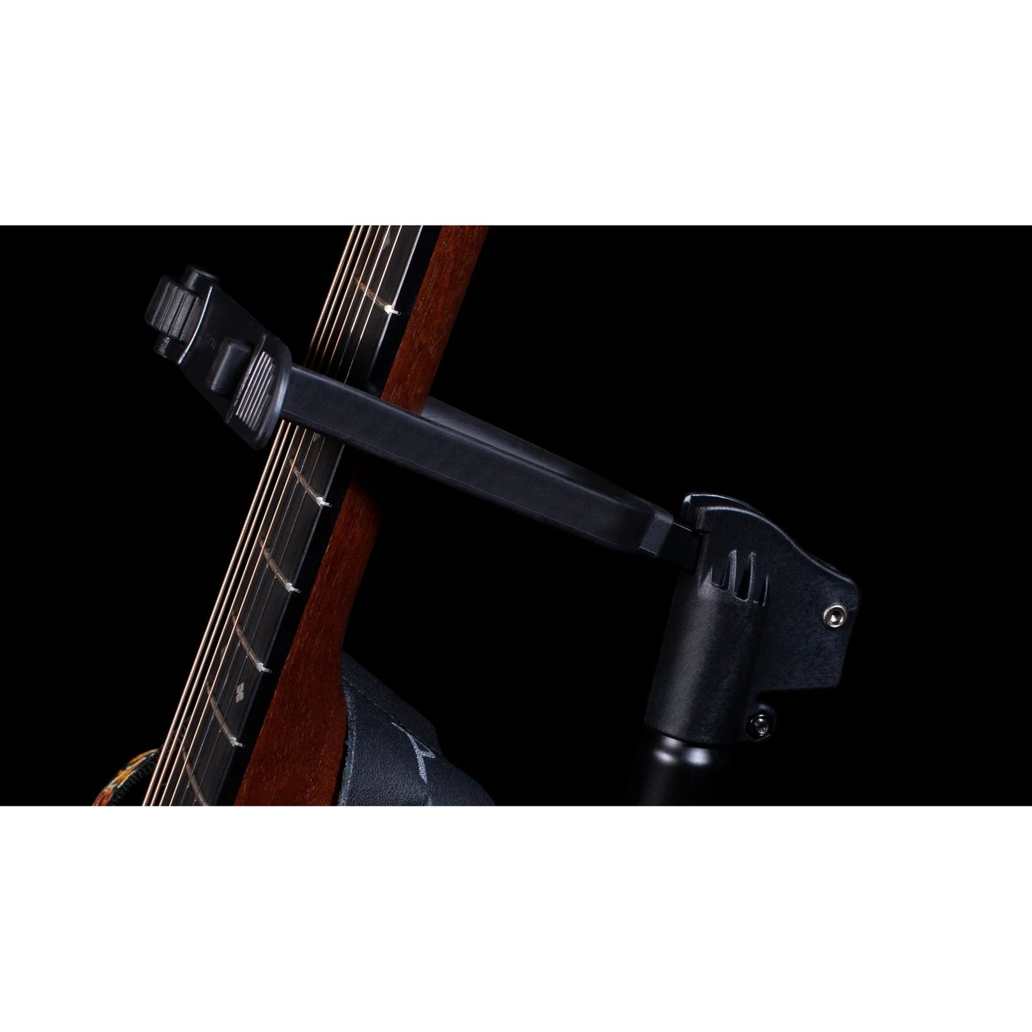 59646_Ultimate-Support-GS-200+-Genesis-Series-Plus-Guitar-Stand-With-Locking-Legs_ALT35sqr