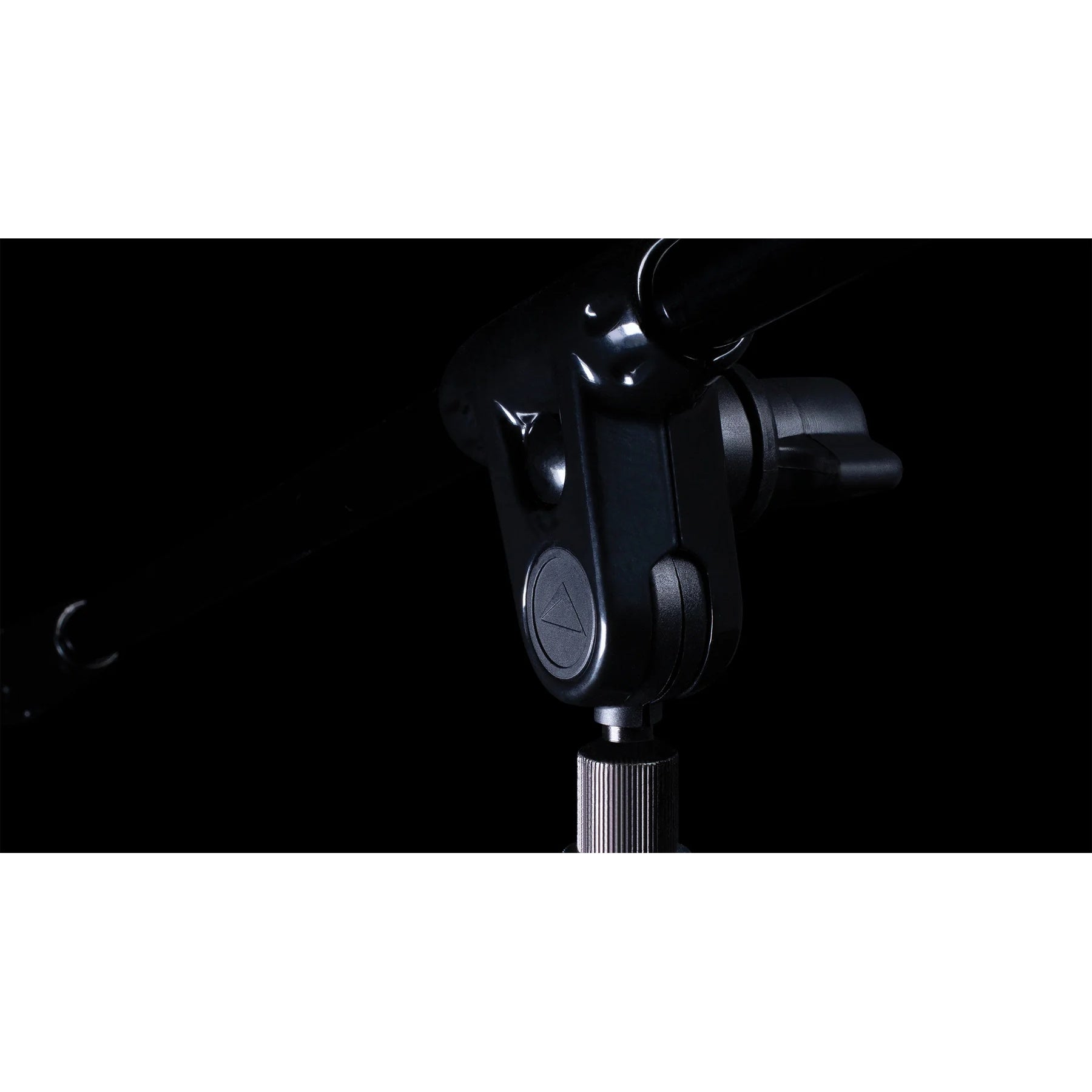 62955_Ultimate-Support-Pro-Series-R-Tripod-Microphone-Stand-With-Fixed-Boom-_-Standard_ALT25sqr