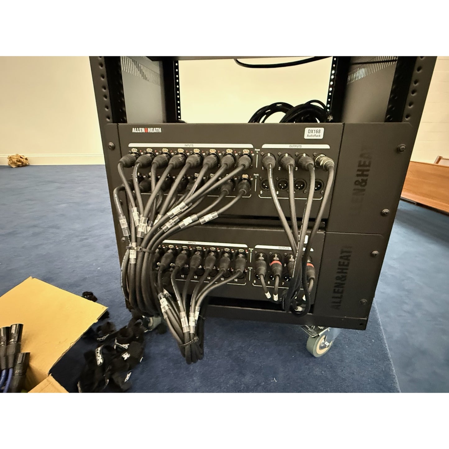 ProX CAT6 Audio/DMX Snake Boxes 4-Channel Portable Snake Box | Male