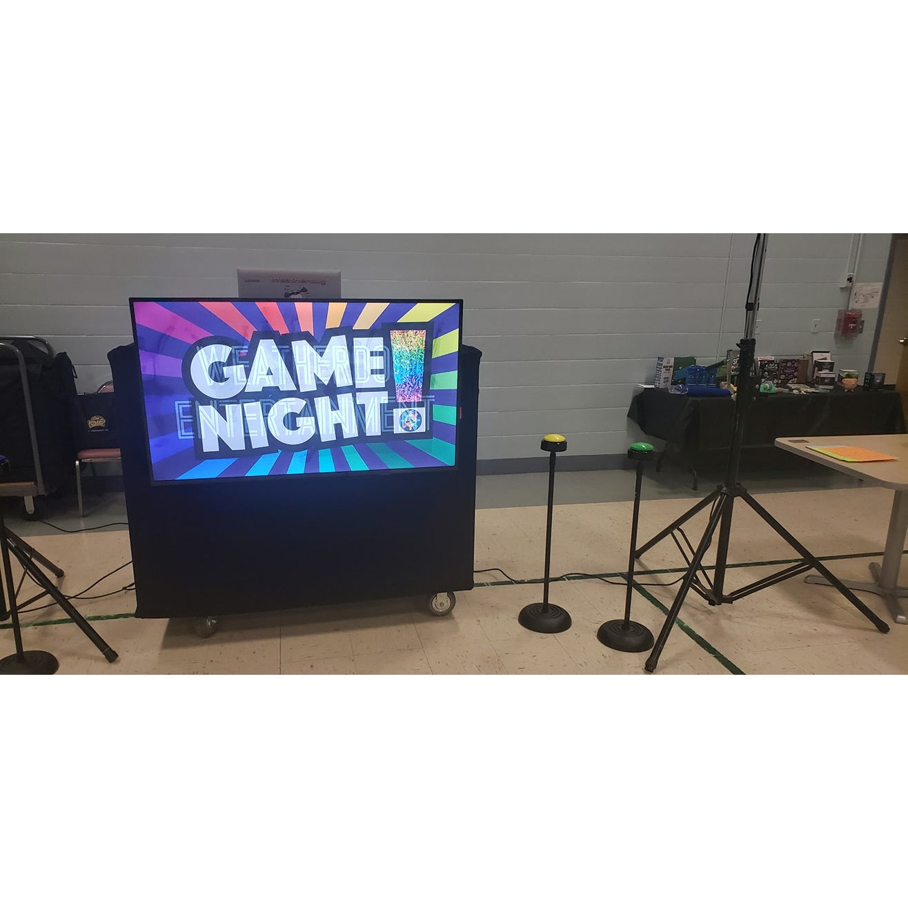 ProX XF-MESAMEDIAMK2 DJ Facade TV Workstation With Scrims and Bag