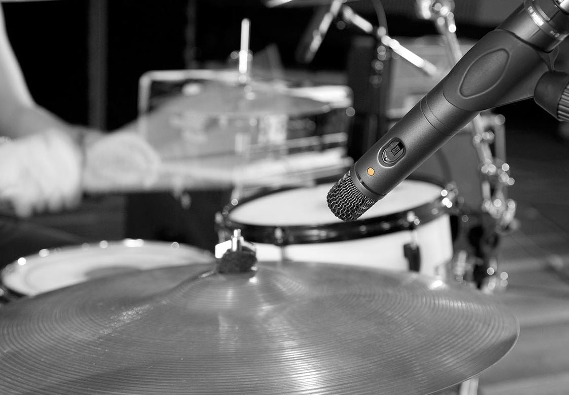 Rode M3 Versatile End-Address Condenser Microphone on hi-hat