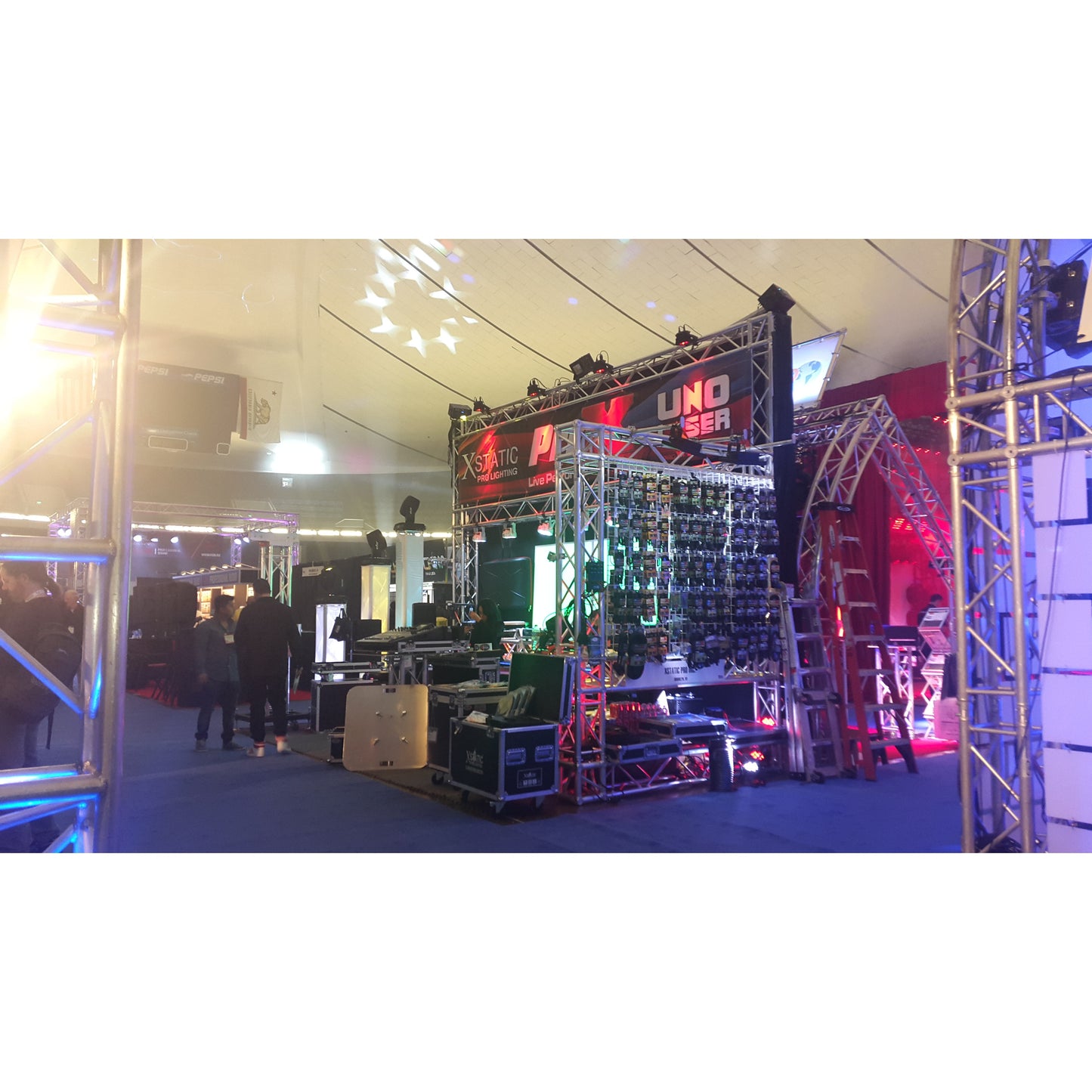 77347_ProX-XT-F34-Square-Truss-Segment-EN-AWT6-Aluminum-With-Conical-Connector-_-4.92-ft-(1.5M)_ALT68sqr