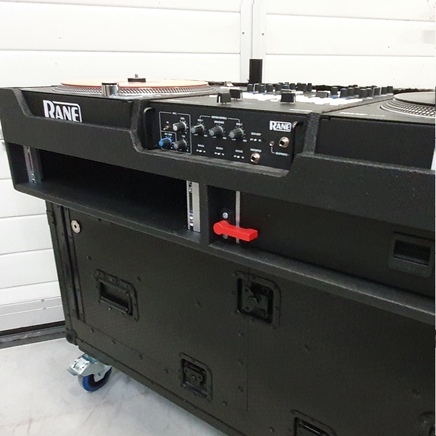 ProX Flip-Ready Hydraulic Console Case For Digital Audio Consoles | Rane Twelve/Seventy/Seventy-Two Series | Fixed