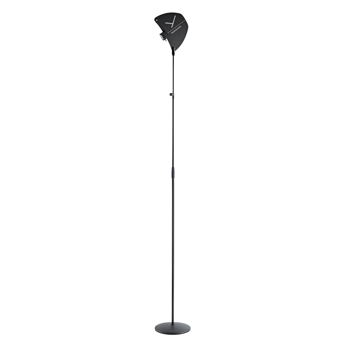 26007 extra high tube combination on a round base carrying a beyerdynamic directional antenna at the top of the extended tube, K&M