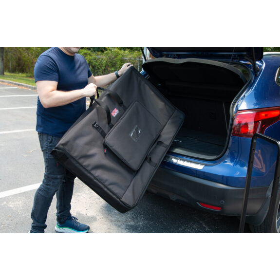 Gator G-LCD-TOTE Padded LCD Transport Bag lifestyle