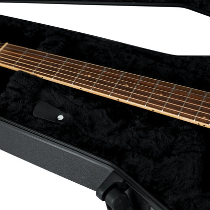 93711_Gator-GTSA-GTRDREAD-TSA-ATA-Molded-Acoustic-Guitar-Case_ALT08sqr