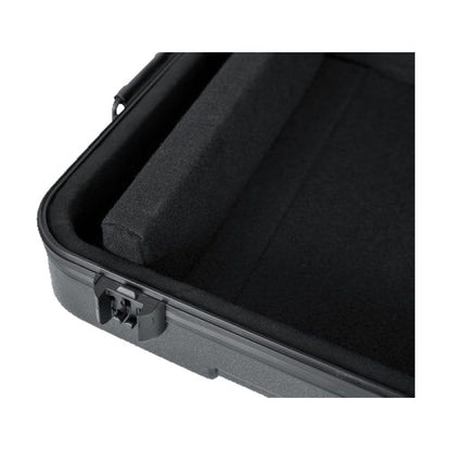Gator GTSA-KEY61 61-Note Keyboard Case with Wheels interior corner
