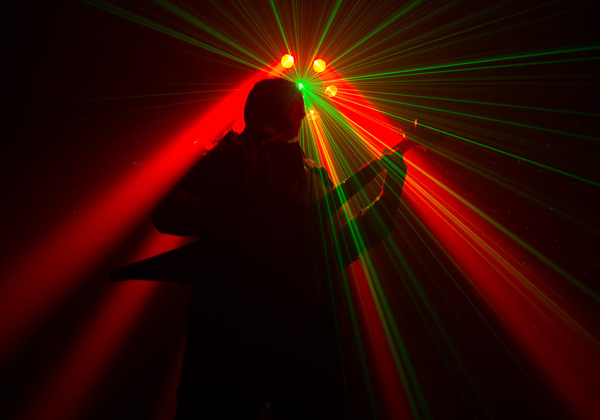 Chauvet DJ Helicopter Q6 Multi-Effect Light, red light with green laser effect