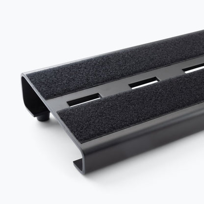 On-Stage TMP-GPB2000 Compact Pedalboard with Gig Bag