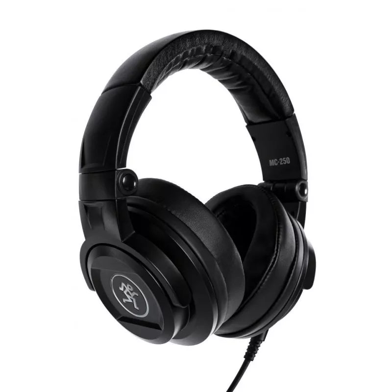 Mackie MC-250