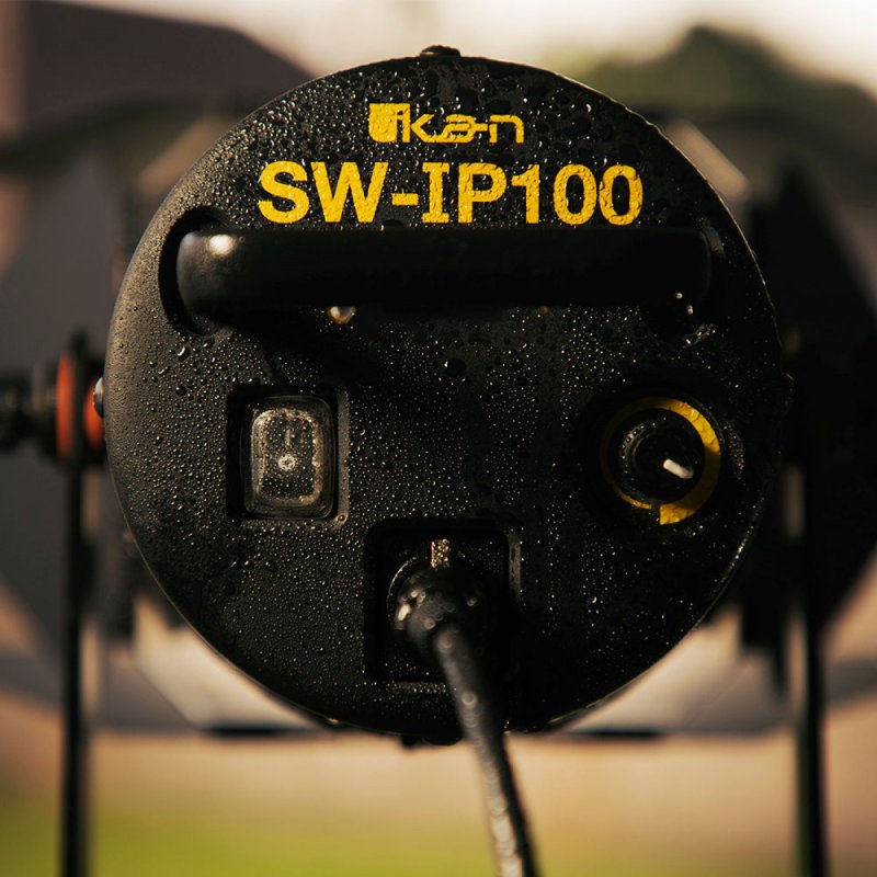 IKAN SW-IP100 Stryder IP54 Water Resistance 100 Watt 5600K Light