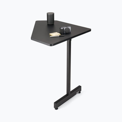 On-Stage TMP-WSC7500B Workstation Corner Accessory