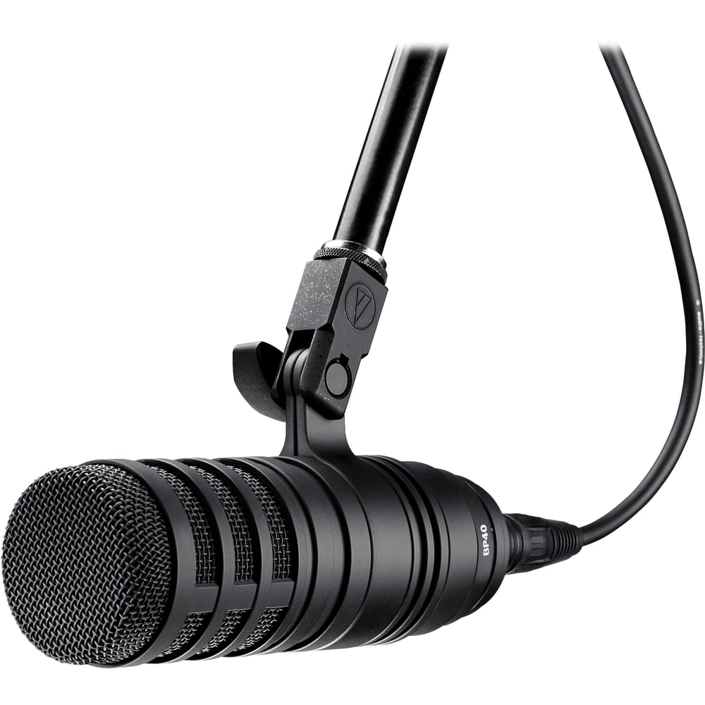 Audio-Technica BP40 Large-Diaphragm Dynamic Broadcast Microphone       Edge Cons