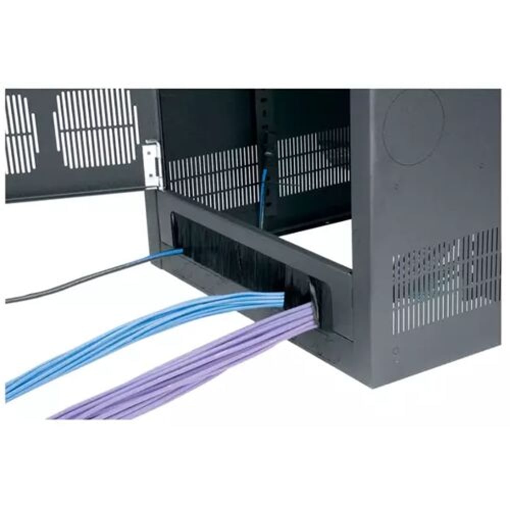 Middle Atlantic ERK-RDC18 Erk Series Cable Entry Rd, 18 Space, Black