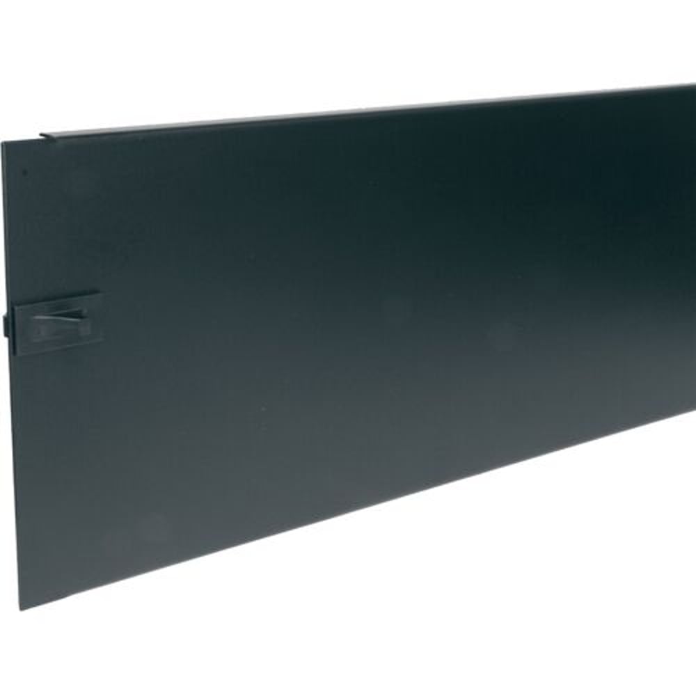 Middle Atlantic FWD-EB4 Forward 4Sp Flanged Blank Pnl, Flat